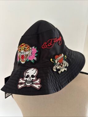 Ed Hardy Black Skull Tiger Love Kills Slowly Ed Hardy Patches Bucket Hat